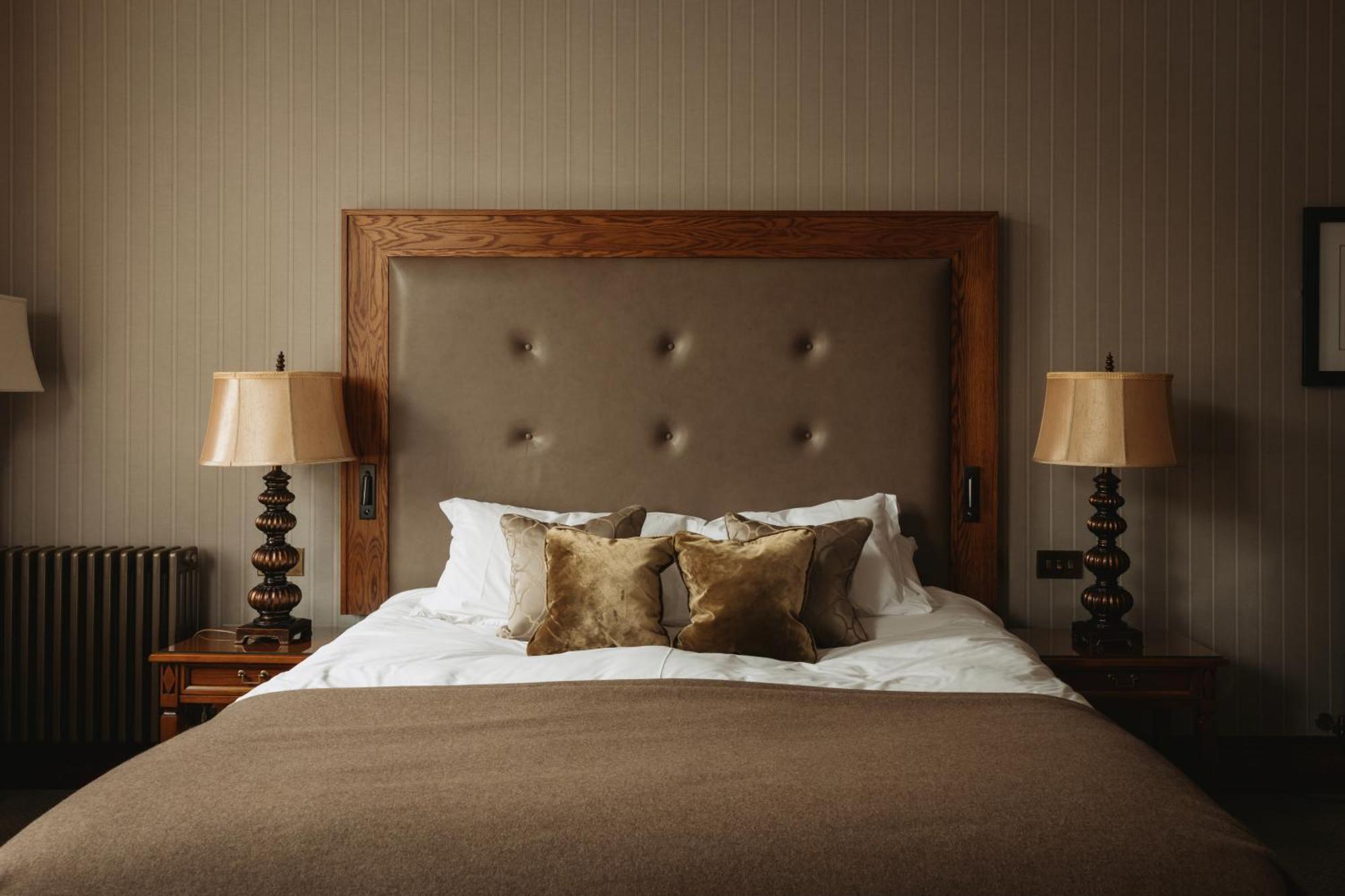 The Station Hotel Rothes Extérieur photo